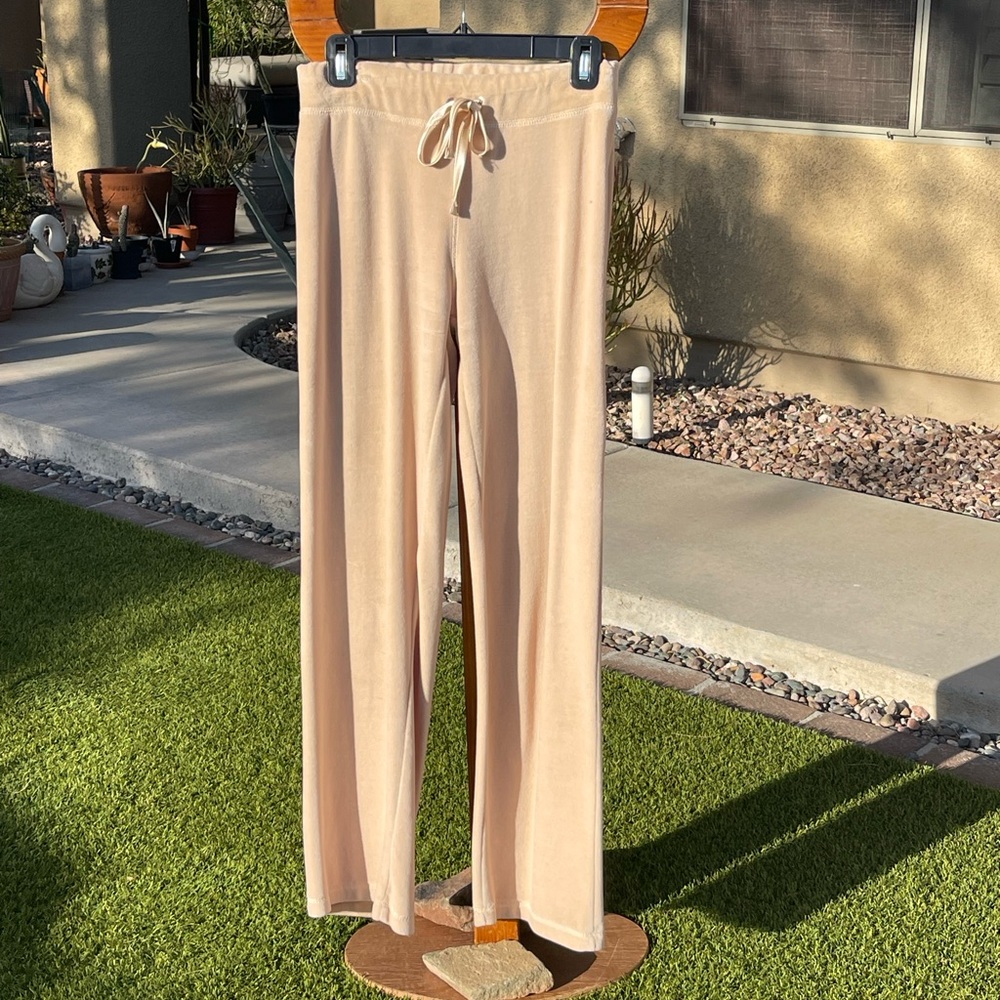 CAROLE LITTLE - Cream Sweat pants with Relaxed Fit